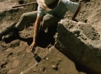 Istoria, la doi metri sub noi. Arheologii timişoreni au descoperit urme de ceramică, vechi de şase milenii