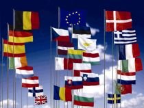 Uniunea Europeană aniversează 17 ani de la înfiinţare 