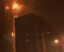 Hotel din Beijing, mistuit de flăcări