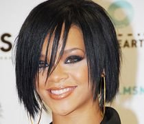 Rihanna, bătută de iubitul Chris Brown