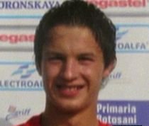 Fotbalistul din Botoşani a minţit că a fost bătut de rromi şi va fi dat afară de la club