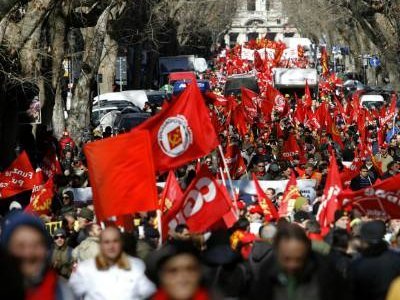 Proteste ale muncitorilor la reuniunea G7, organizată la Roma