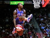 Nate Robinson, dunker de top la doar 1.75 metri, a câştigat pentru Knicks meciul cu Spurs, 112-107 (VIDEO)
