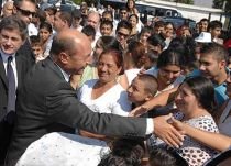 Băsescu: Emanciparea romilor trebuie să depăşească prejudecă&#539;ile şi stigmatul social
