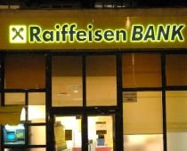 Atac tip phishing asupra clienţilor Raiffeisen Bank