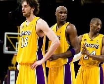 Bryant, Odom şi Gasol conduc Lakers spre o nouă victorie: 111-108 la Minnesota (VIDEO)