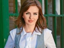 Jurnalista Ioana Maria Muntean, numită purtător de cuvânt al Guvernului