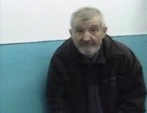 Ei sunt infractorii României? Un bătrân de 80 de ani, aruncat la închisoare pentru o palmă de pământ