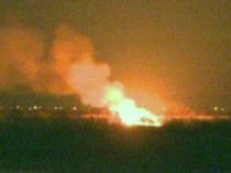 Bacău. Incendiu puternic, izbucnit în rezervaţia Galbeni (VIDEO)