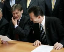 De-ale aritmeticii filialelor liberale: Socoteala lui Orban nu se potriveşte cu cea a colegului Antonescu
