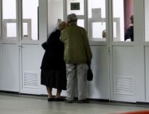 Majoritatea românilor nu are incredere în serviciile de protecţia consumatorului