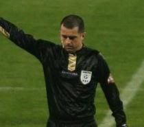 Meciul FC Argeş - Steaua, "fluierat" de Ionică Serea, arbitrul cu 56 de etape de suspendare şi dosar penal