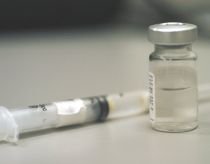 Un vaccin anti-SIDA, realizat de chinezi, a trecut cu succes de prima fază a testelor 