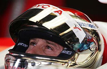 Jarno Trulli, retrogradat pe locul 12 în Marele Premiu al Australiei