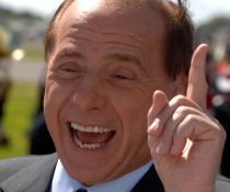 Silvio Berlusconi, aplaudat de 60 de ori în cele 71 de minute ale discursului ţinut la Roma (VIDEO)