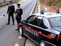 Italia. Trei adolescenţi români au fost arestaţi, după ce au furat căşti de pe motociclete