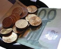 Microîntreprinderile, obligate la un impozit de 1.500 de euro pe an