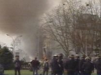 Manifestaţii violente la Strasbourg, împotriva NATO. Programul summitului a fost perturbat