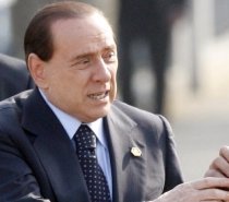 Silvio Berlusconi şi-a anulat vizita la Moscova, din cauza cutremurului din Italia
