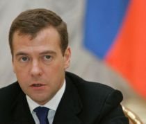 Medvedev cere respectarea regulilor constituţionale şi electorale în Moldova

