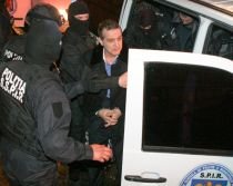 Becali, interviu în arest: "Sunt tratat ca un conducător în celulă"