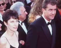 Soţia lui Mel Gibson a intentat divorţ, după 28 de ani de căsnicie