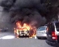 Un autoturism a luat foc în centrul oraşului Timişoara (VIDEO)