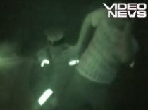 Sex oral cu organul: Un poliţist aflat în misiune, batjocorit de tineri într-un club din Cluj (VIDEO) 
