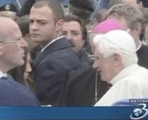 Papa Benedict al XVI-lea a vizitat regiunea L'Aquila, afectată de cutremur