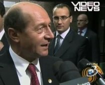 Ce au în comun Ion Iliescu, Traian Băsescu, Emil Boc şi Giovanni Trapattoni? Limba engleză! (VIDEO)
