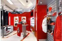 Primul Ferrari Store din România se deschide în toamnă