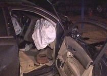 Infotrafic. Un şofer din Reşiţa a murit, după ce maşina sa a fost târâtă de un tren 200 de metri