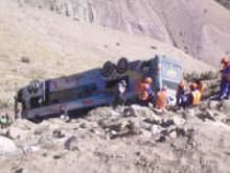 Cel puţin 26 de oameni au murit într-un accident de autobuz în Peru