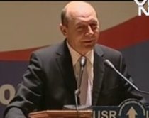 Candidatura lui Traian Băsescu la alegerile prezidenţiale ?depinde de criză? (VIDEO)