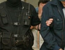 Angajat din Primăria Ploieşti, arestat preventiv pentru trafic de influenţă