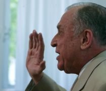 Iliescu: candidatura lui Boc, o făcătură, Băsescu nu este omul care să renunţe
