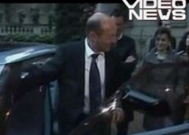 Preşedintele Traian Băsescu a testat noua Dacia Duster (VIDEO)