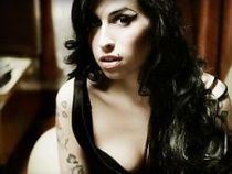 Amy Winehouse, internată pentru a treia oară 