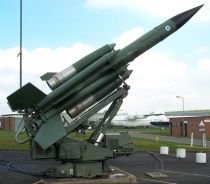 SUA trimite 200 de rachete Patriot şi 100 de soldaţi în Polonia

