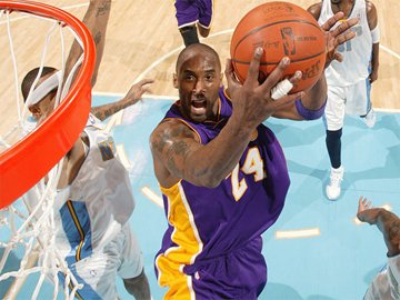 Denver Nuggets ? Los Angeles Lakers 97-103. Show-ul lui Kobe (VIDEO)
