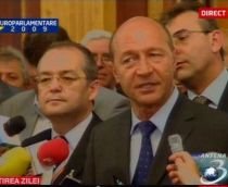 Băsescu, după întâlnirea cu parlamentarii PDL: "Nu-mi duceţi grija! La toamnă o să fac ce trebuie!" (VIDEO)