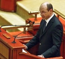 Băsescu: Dosarele restante în Parlament atârnă greu în raportul CE

