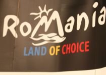 Sloganul "Romania - The Land of Choice", difuzat în pauzele publicitare ale turneului de la Roland Garros