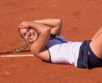 David a dat de zgură cu Goliat, la Roland Garros: Cibulkova ? Sharapova 6-0, 6-2