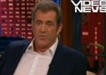 Nu mai suportă bârfele! Mel Gibson face o criză de nervi în biserică 