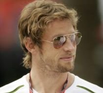 Jenson Button, în al nouălea cer: "Avem cea mai bună maşină din Formula 1". Barichello, "ofticat"