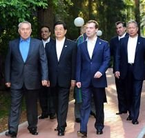 Rusia va găzdui primul summit BRIC 

