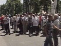 Şoseaua Kiseleff, blocată circa două ore din cauza unui protest spontan al revoluţionarilor (VIDEO)

