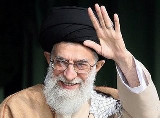 Ayatolahul Ali Khamenei, s-a adresat poporului iranian, prima dată după alegerile prezidenţiale