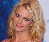 Britney Spears strigă ?Ce faci Londra??, într-un concert din Manchester (VIDEO) 